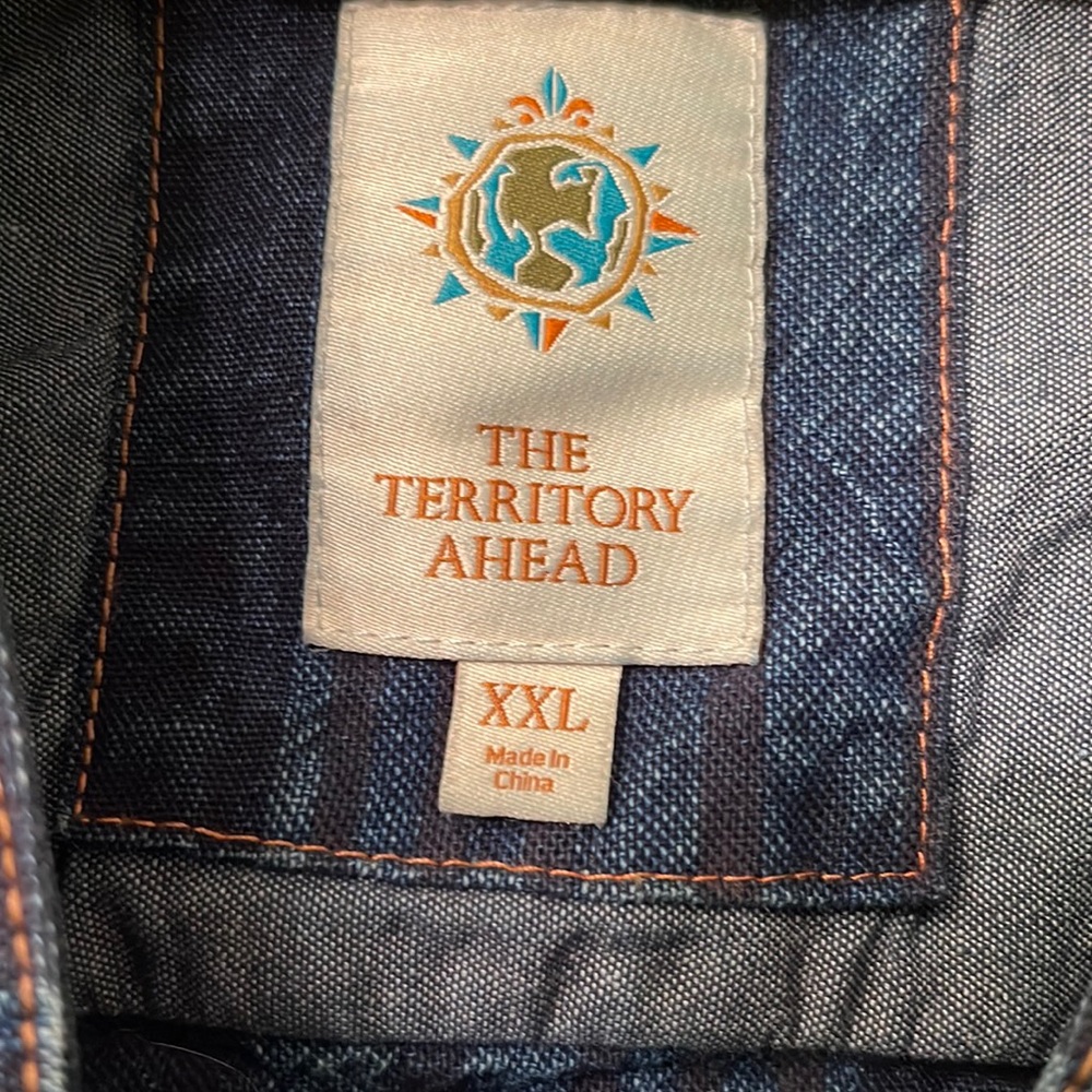 The Territory Ahead pullover Hoodie Excellent Condition XXL